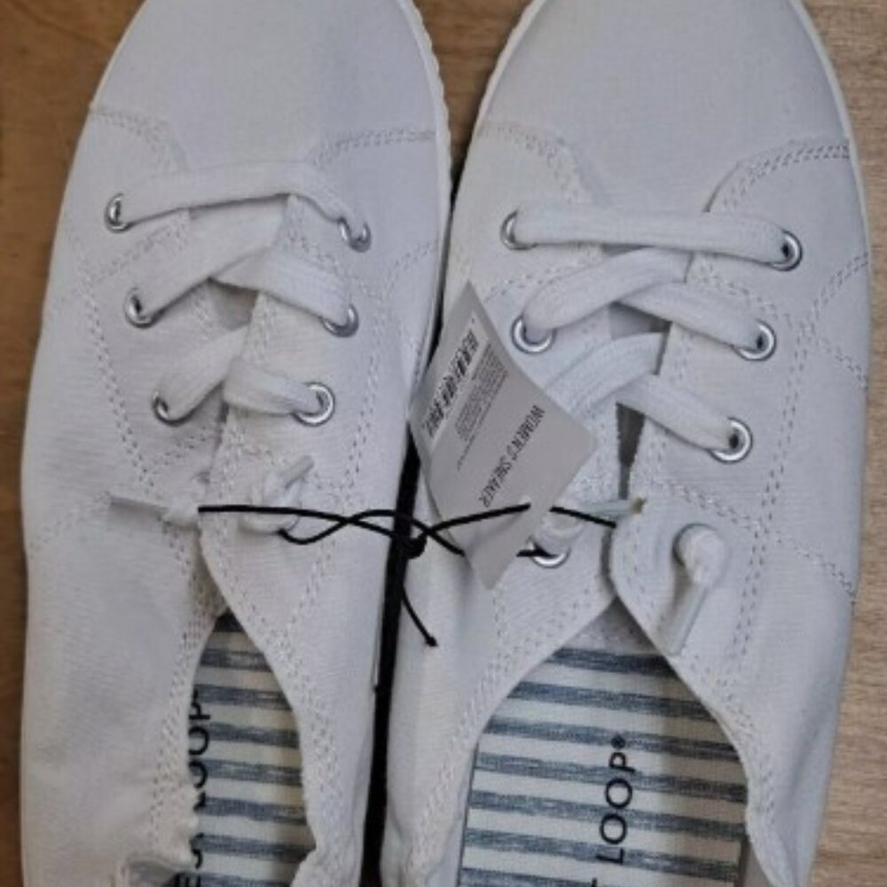 West Loop Women's White Lace Up Memory Foam Sneakers Shoes NWT